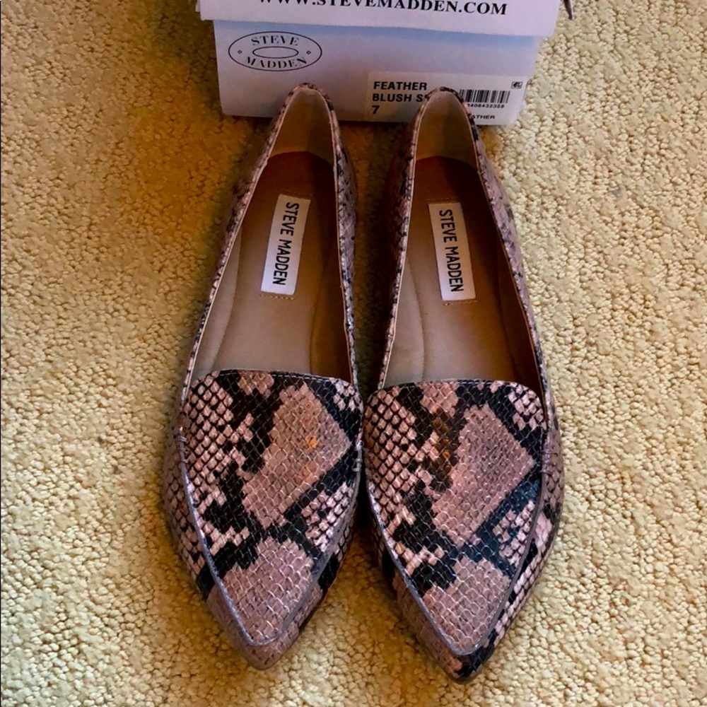 Steve Madden loafers